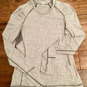 Lululemon Think Fast LS Pullover-Size 8
